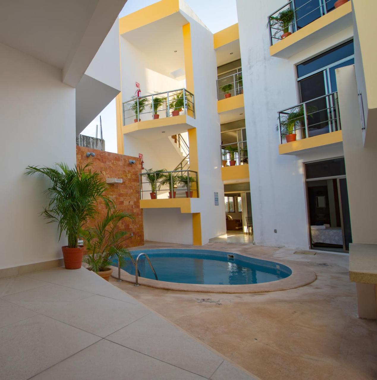 Sunset Isla Mujeres Aparthotel Buitenkant foto